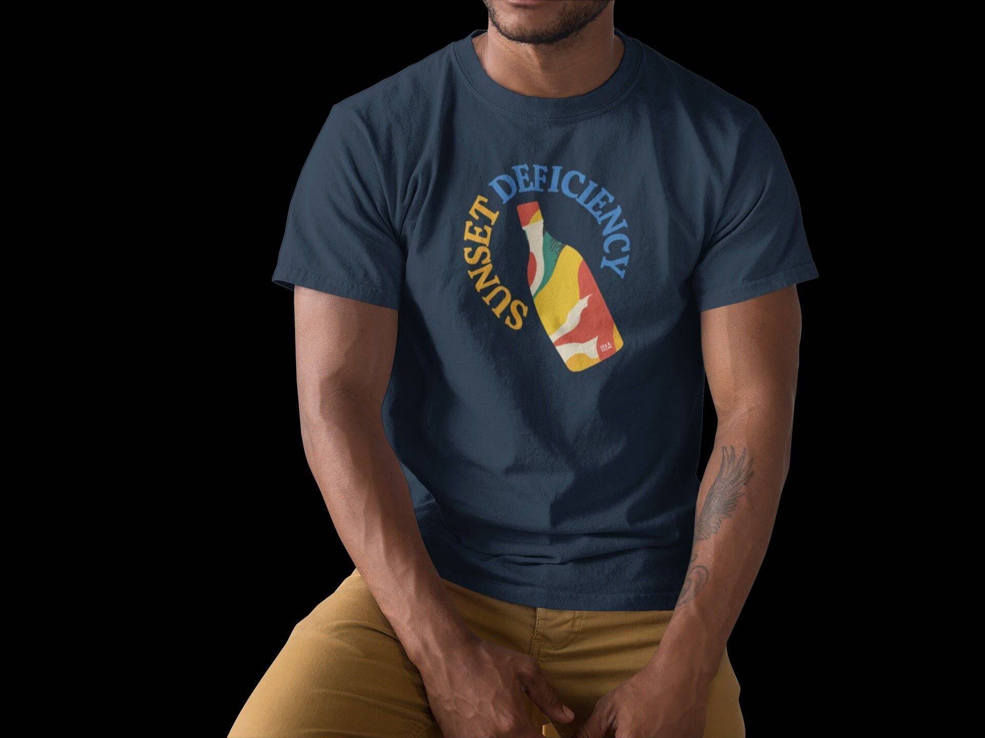 Sunset Deficiency – Organic Cotton Tee - Sea & Piscine